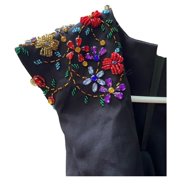 NWOT leena for Mac Duggal Plunge Neck Empire Waist Beaded Shoulder Gown - Picture 9 of 11